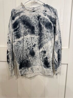 lululemon athletica Men's Tie-Dye Crewneck Sweatshirt - Navy & White
